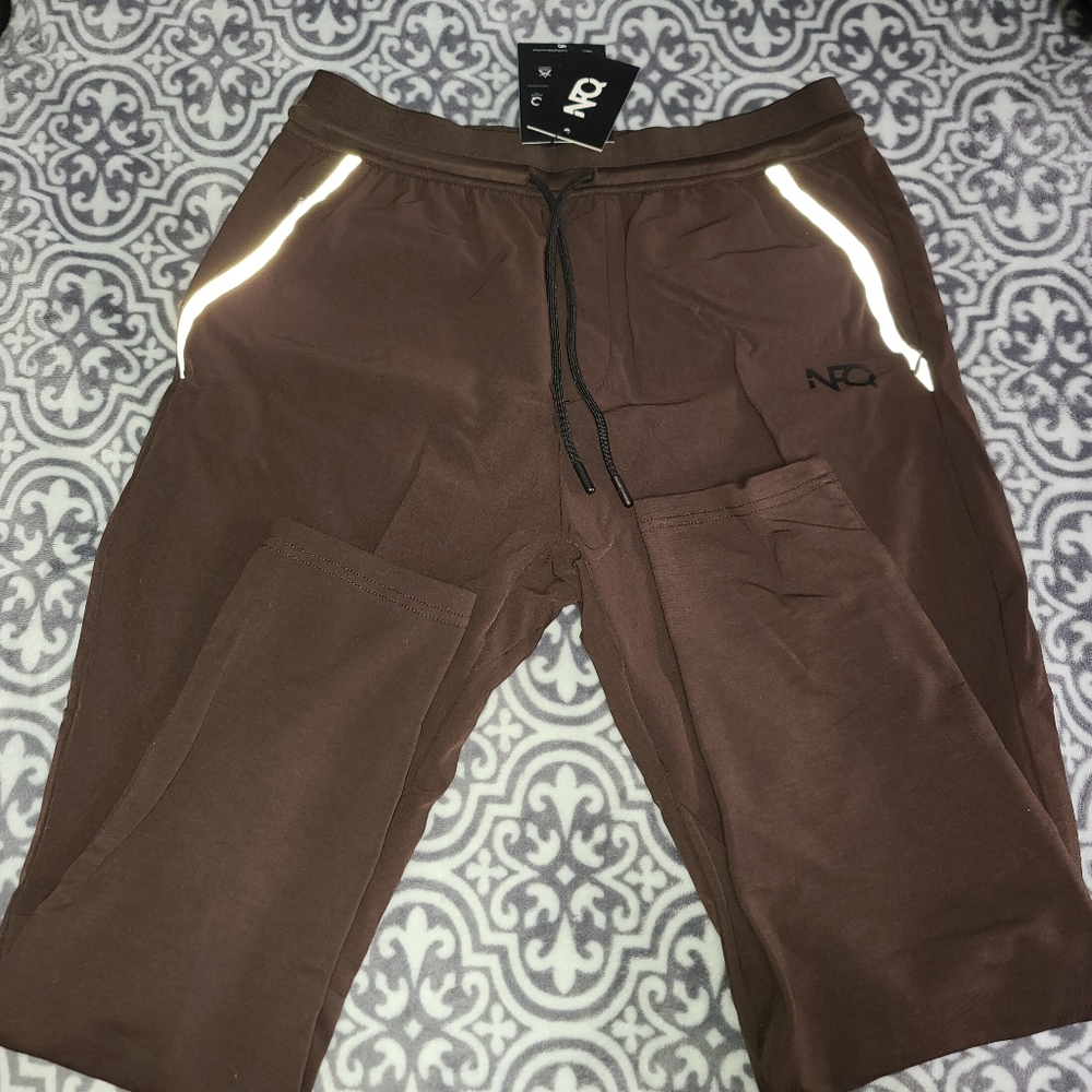 NFQ Joggers sweatpants Brown